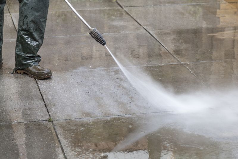 Local Concrete Pressure Washing in Rockford, MI