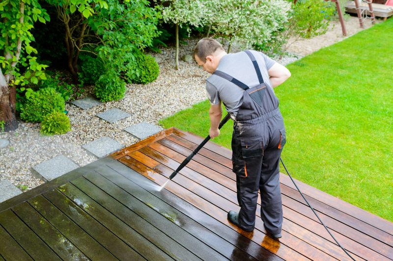 Local Deck Pressure Washing in Waterford, MI