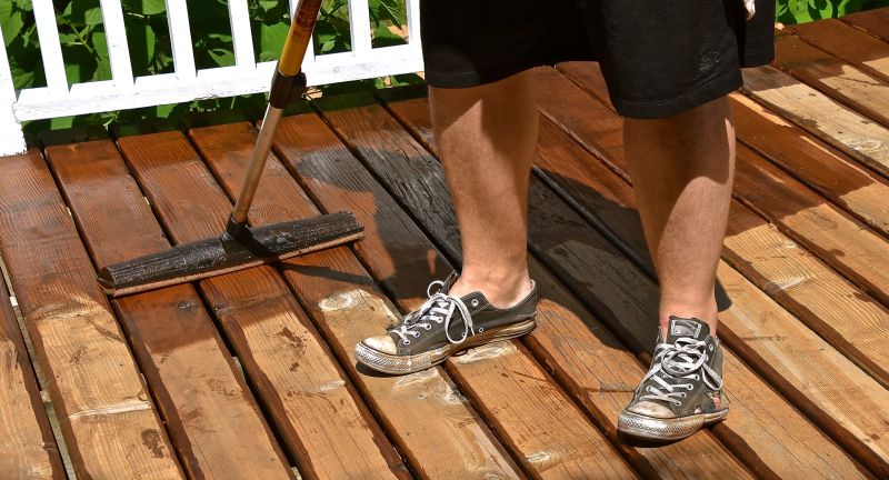 Local Deck Sealing in Tarzana, CA