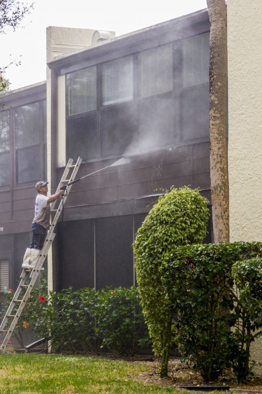 Local House Powerwashing in Fenton, MI