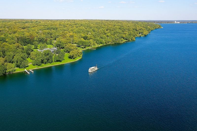 Local Commercial Exterior Cleaning in Lake Geneva, WI