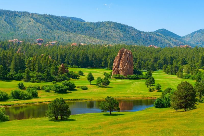 Local Driveway Cleaning in Larkspur, CO