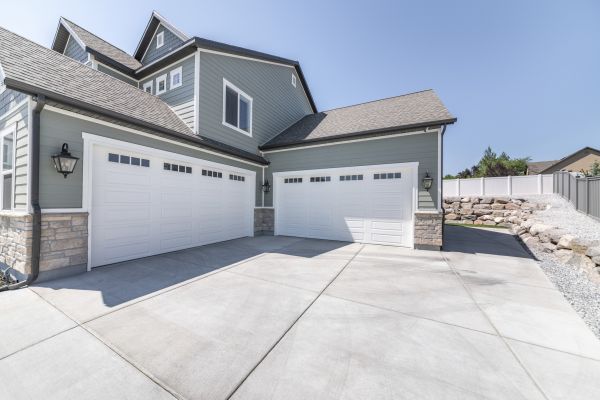 Driveway Concrete Sealing Service